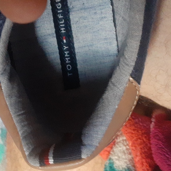 Tommy Hilfiger Sneakers - Picture 6 of 7